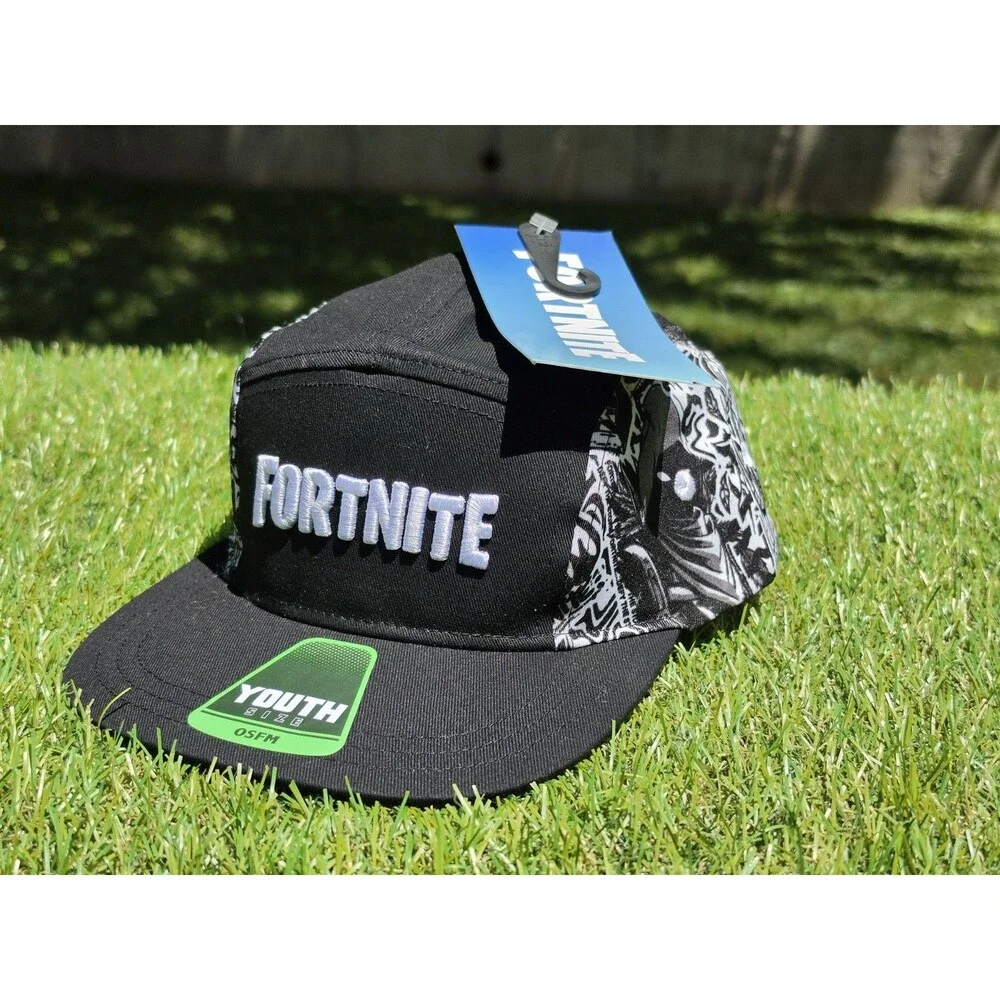 Fortnite Hat Youth Size Black And White Games OSFM NWT Black Knight Raven